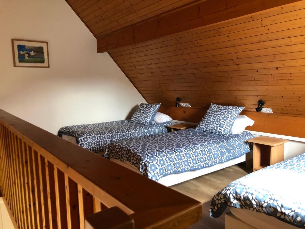 Cottage Anadwen Au Pied Du Lac Au Duc Et Son Golf Ploërmel Zewnętrze zdjęcie
